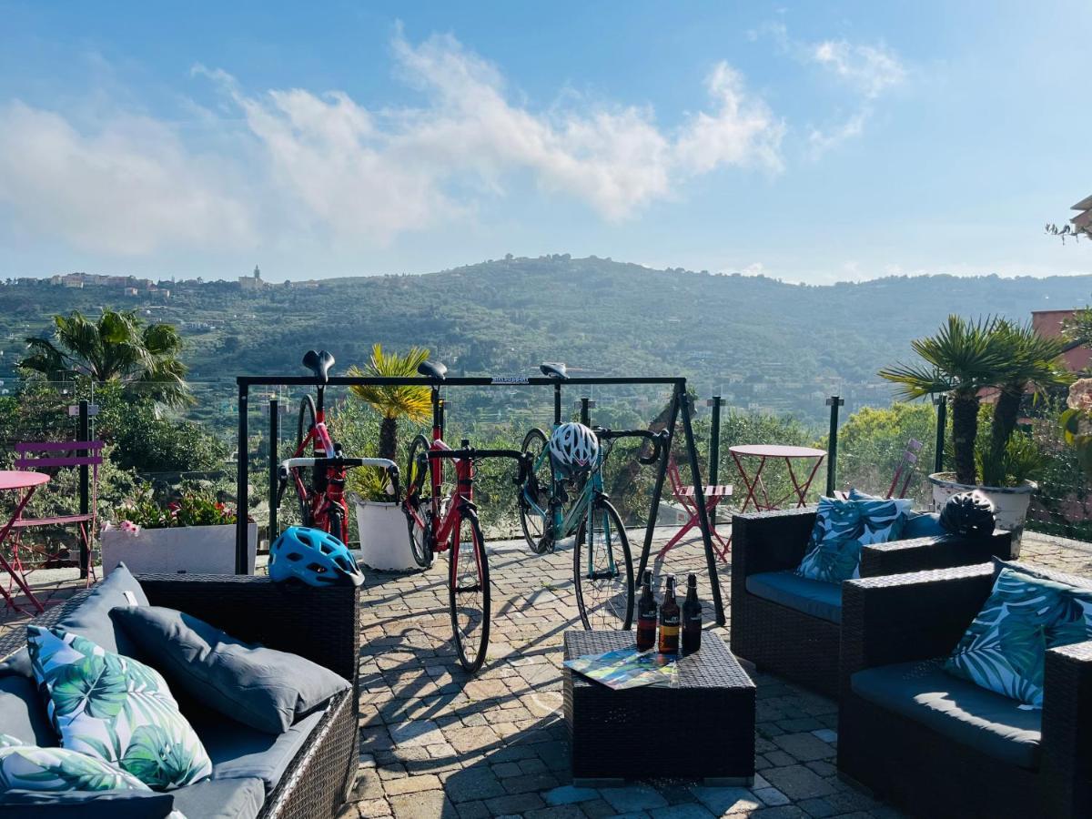 Villa Giada Resort Imperia Dış mekan fotoğraf