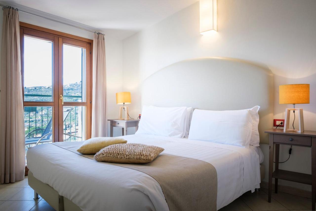 Villa Giada Resort Imperia Dış mekan fotoğraf